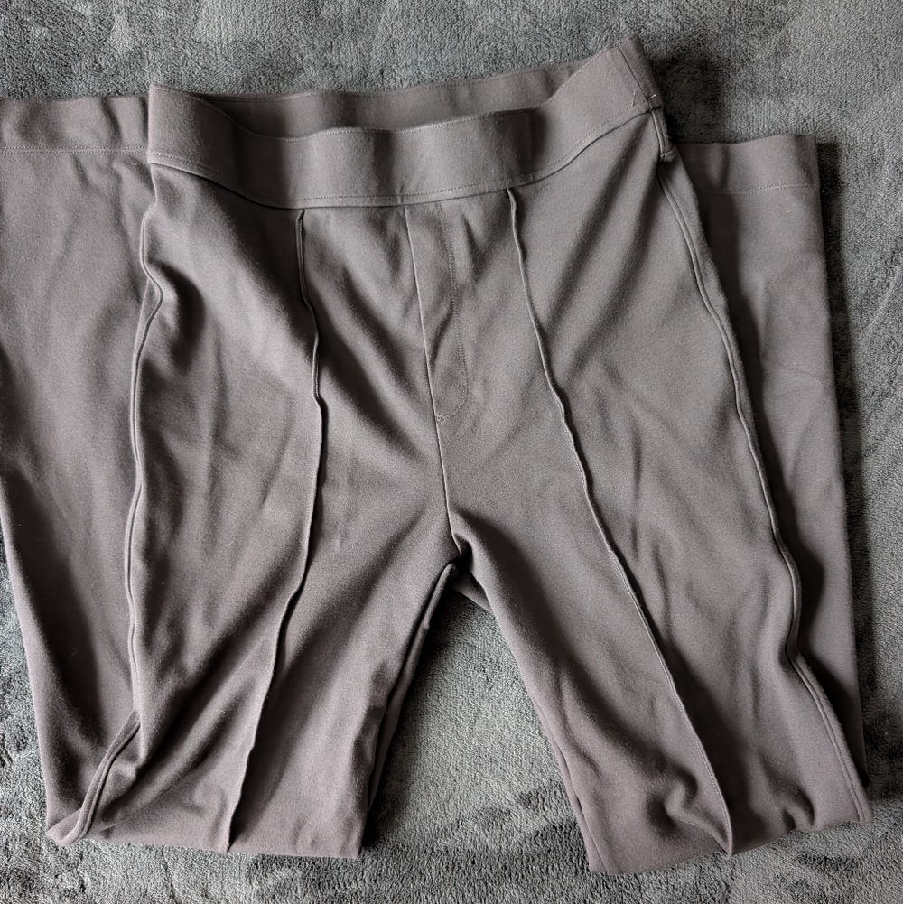 Modern Ambition High Rise Flare Pintuck Black Ponte Pull On Trousers Pants Sz M image 5